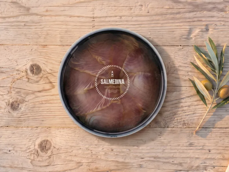 Atún ahumado laminado en aceite de oliva